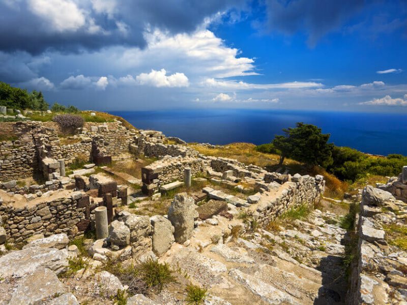 Ancient-Thera-Excavations-Kamari-Tours-Excursions